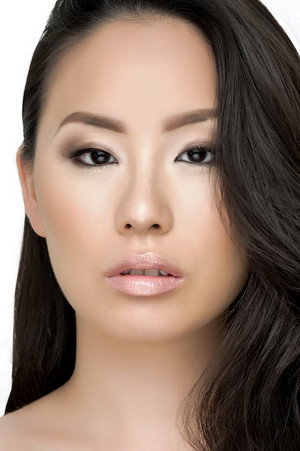 Cover image for Grace Lee