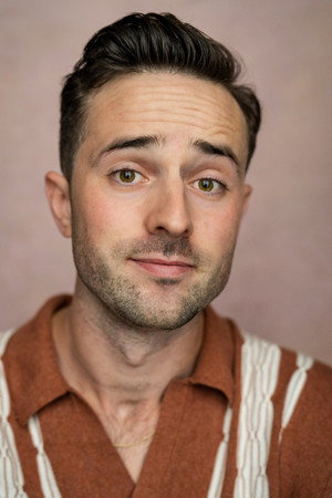 Cover image for Мэттью Хоуксли