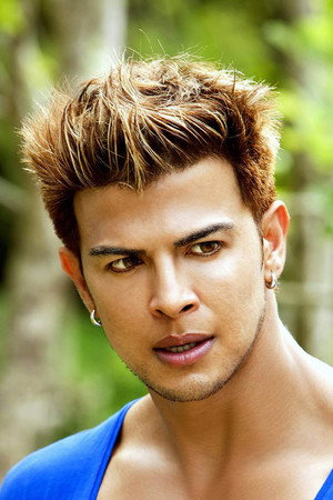 Cover image for Sahil Khan