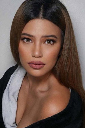 Cover image for Denise Laurel