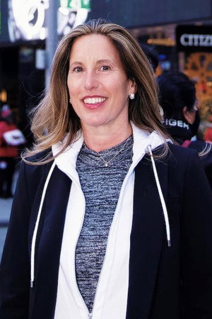 Cover image for Julie Cohen