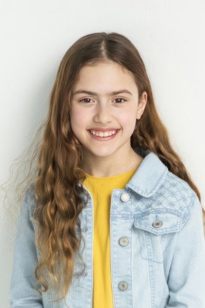 Cover image for Zoe Worn