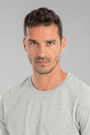 Cover image for Rodrigo Soares