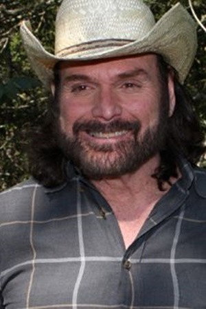 Cover image for Carlos Cámara Jr.