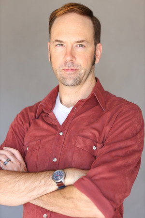Cover image for Ian Hoch