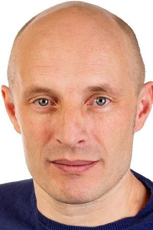 Cover image for Simon Dobravets