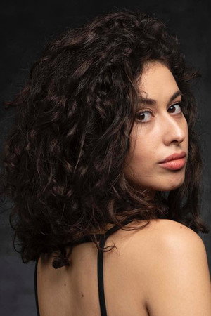 Cover image for Hande Yılmaz
