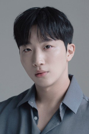 Cover image for 김명준