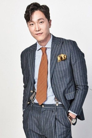 Cover image for Yang Jae-woong