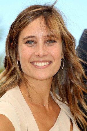 Cover image for Julie de Bona