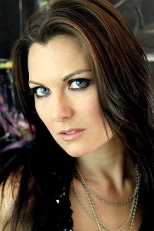 Cover image for Katarina Leigh Waters
