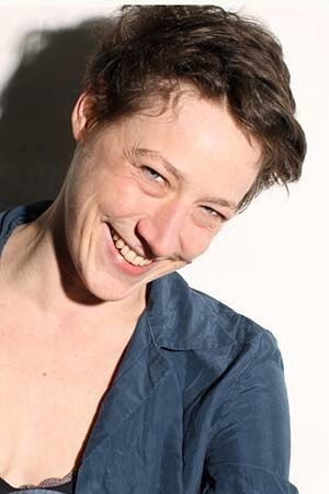 Cover image for Julie Moulier