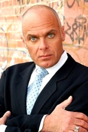 Cover image for Loren Freeman