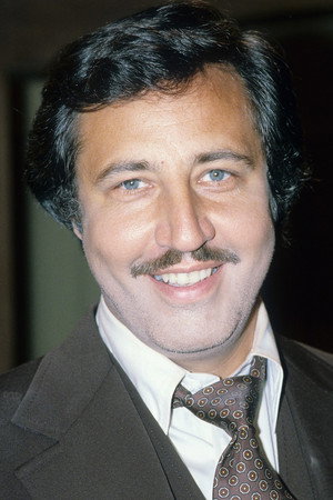 Cover image for Lloyd Battista