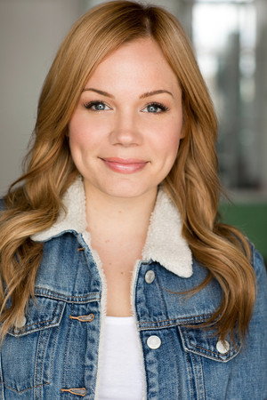 Cover image for Lisa Schwartz