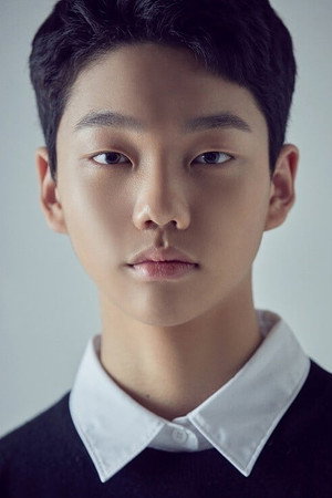 Cover image for 이찬유