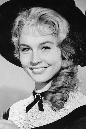 Cover image for Maggie Pierce