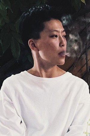 Cover image for 王焱