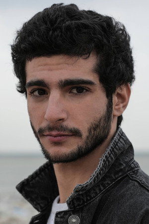 Cover image for Roger Azar