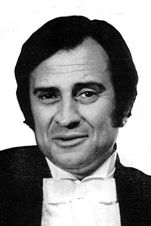 Cover image for Georges Descrières