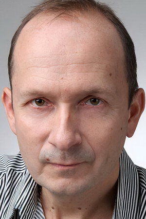 Cover image for Анатолий Горячев
