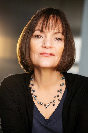 Cover image for Valerie Spencer