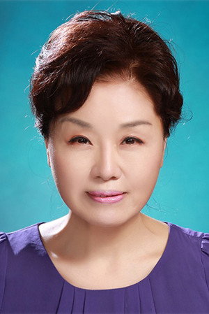 Cover image for Ban Hye-ra