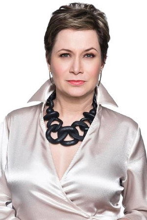 Cover image for Mónica Dionne