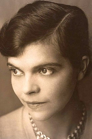 Cover image for Dorothy Adams