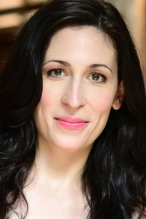 Cover image for Cara Mantella