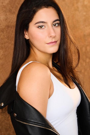 Cover image for Alexa Speyer