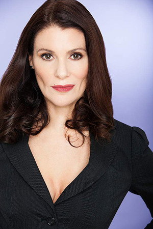 Cover image for Alexa Hamilton