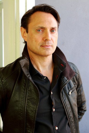 Cover image for Angelo Olivier