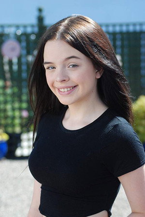 Cover image for Emily Flain