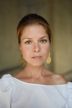 Cover image for Luise Helm