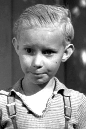 Cover image for Leon Tyler