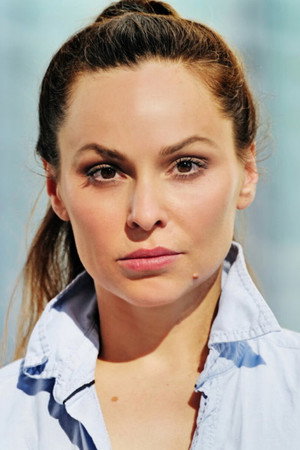 Cover image for Mina Tander