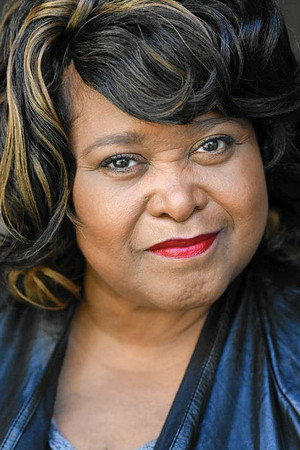 Cover image for Felicia Fields