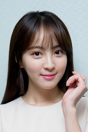 Cover image for 정혜성