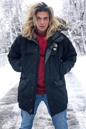 Cover image for Deven Bromme