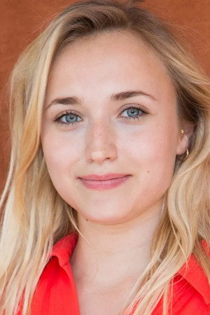 Cover image for Chloé Jouannet