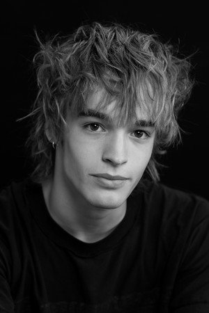 Cover image for Mitchell Wray
