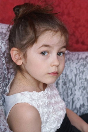 Cover image for Amelie Elisa Klein