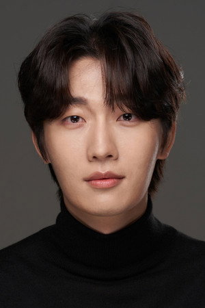 Cover image for 윤준원