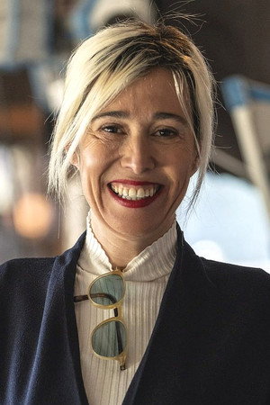 Cover image for María Luisa Gutiérrez