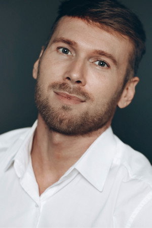 Cover image for Олексій Комаровський