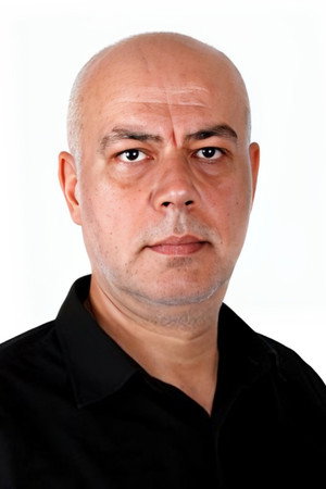 Cover image for Ahmet Özarslan