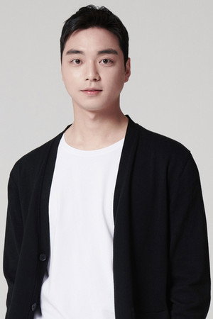 Cover image for Kim Mo-beom