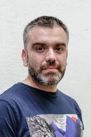 Cover image for José Luis Torres Leiva