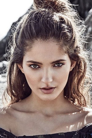 Cover image for Sara Sandeva